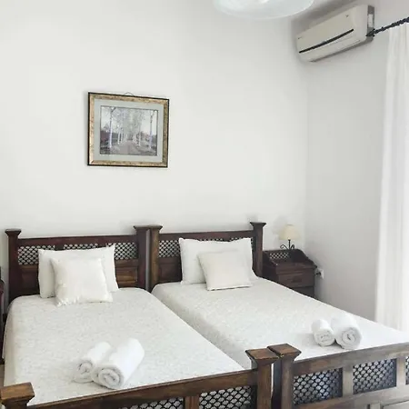 Maro * Skopelos
